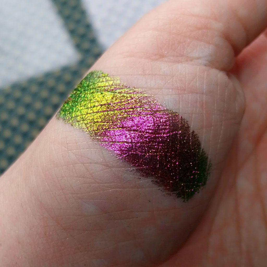 Phoenix Loose Pigment 1G