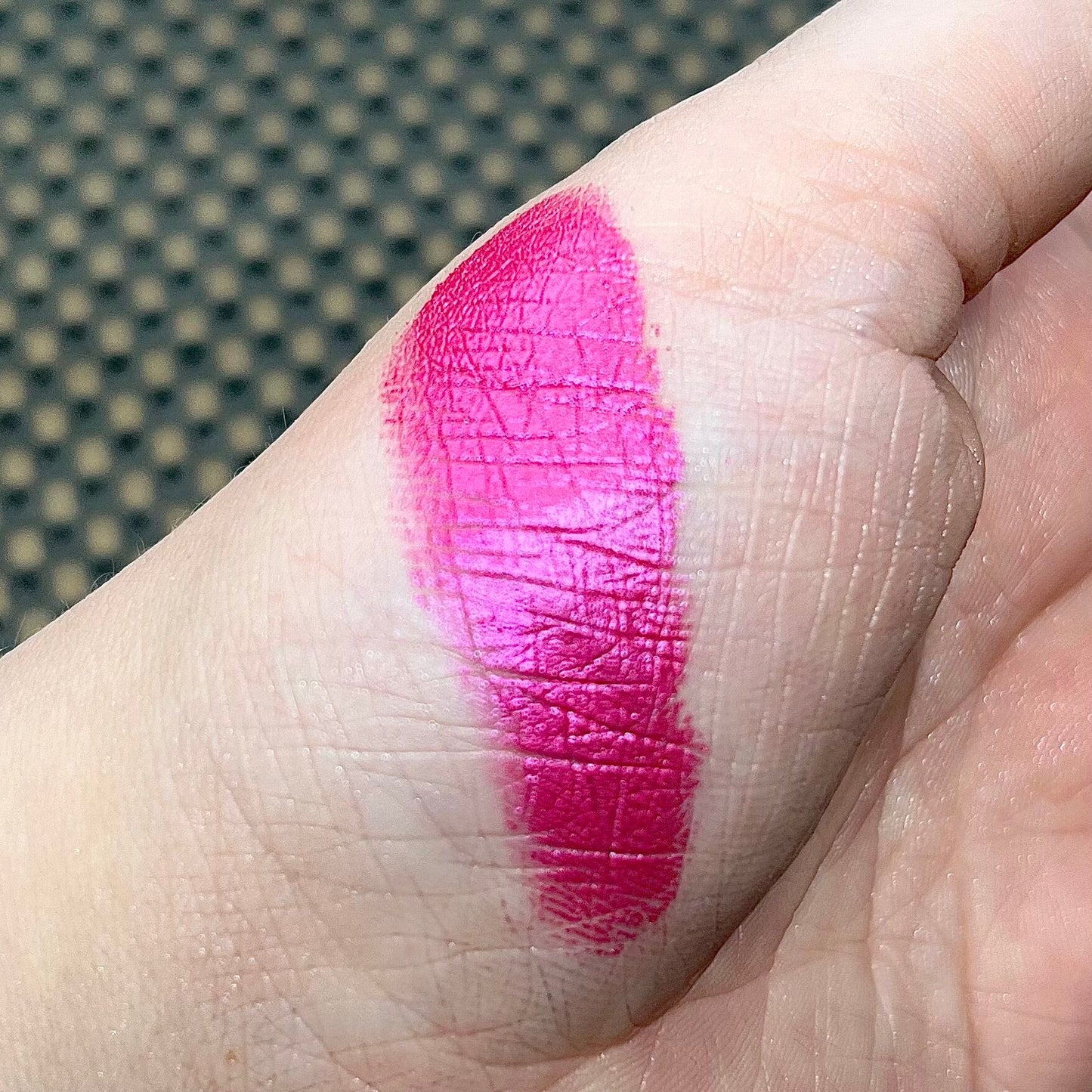 Queen Of Hearts- Loose Pigment